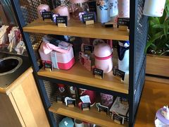 零售区-COSTA COFFEE(上海五玠坊店)