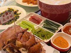 -肘子酥·天津菜·特色捞面(德云社店)