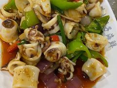 -四川小胡子海鲜(丁村万人海鲜广场店)