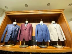 点击看大图 -觅白婚纱礼服馆