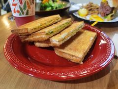 咖椰吐司-HELLO 27 意面·沙拉·帕尼尼