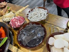 -正南齊北重庆老火锅(光华村直营店)