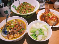 -费大厨辣椒炒肉(万家丽一店)