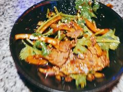 -蛙来哒(万豪城市广场黑金冠店)