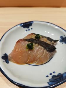 终于拔草了鮨文