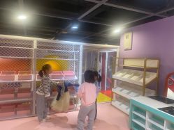 -孩之岛亲子乐园(喜盈门.范城店)