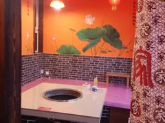 -王老六铁锅炖鱼(华阳路店)