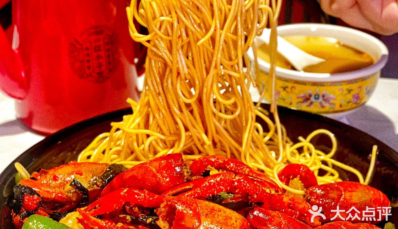 广州｜我pick从长沙火到广州的这家小龙虾馆
