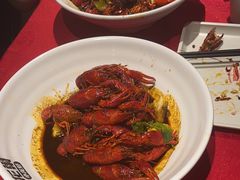 -龙巢盱眙龙虾·牛蛙·烧烤宵夜(八卦岭店)