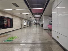 -白石桥南(地铁站)