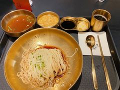 井梅蟹粉面-贡梅老面馆·蟹粉面·无锡特色小吃(南长街主推店)