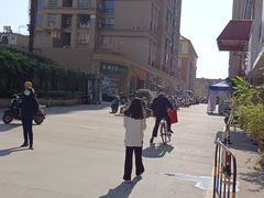 -皇氏新鲜屋(-正恒国际店)