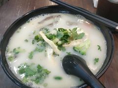 -鸭小妹鸭血粉丝(老门东店)