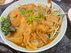 东北拉皮-老渔翁炖鱼坊(黄海西路东山店)