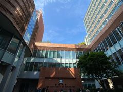 -香港大学
