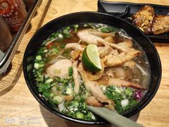 豬頸肉河粉-越之味