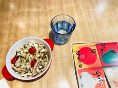 -必胜客(百联又一城店)
