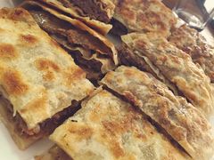 -溢心园香河肉饼总店