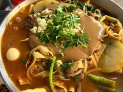 -臻香东北老式麻辣烫