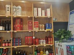-品鲜村农家菜·阳澄湖大闸蟹(总店)