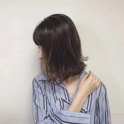 -苑苑发型设计
