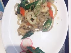 松露秋葵虾仁-避风塘·老港味餐厅(虹口龙之梦店)