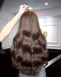 -变画·发型STUDIO