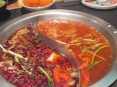 -沸炉重庆老火锅(军事博物馆店)