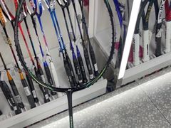 -YONEX苗江运动城(源深店)