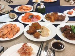 -东方红海鲜百汇(国际大厦店)