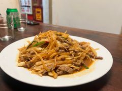 土烧萝卜牛肉丝-三千西子