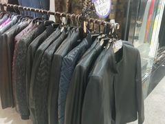 -广州白马服装市场