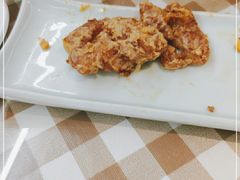 -新大咀港式茶餐厅(宝山万达店)