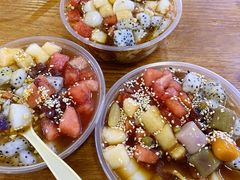 -八一路好吃街(雨田商务大厦店)