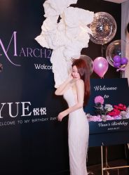 -莫小姐婚纱