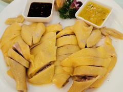 白切鸡-东江渔村·古典园林·30年粤菜老字号(太和店)