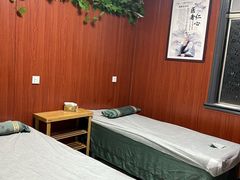 -国医整脊馆(武夷路店)
