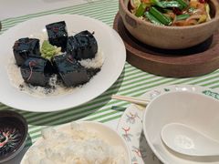 -桂满陇·手作小笼包&江南叫花鸡(中山公园店)
