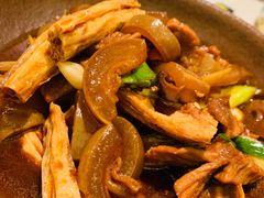 干烧五指山带皮小黄牛-香香海南菜餐厅