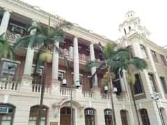 -香港大学