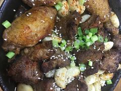 -老东镇啤酒屋海鲜加工·蒸汽海鲜·海鲜烧烤(台东店)