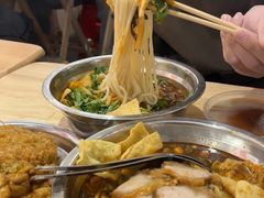 -柳州肥姨妈大骨螺蛳粉(沙河店)