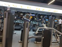 -超鹿运动(达信大厦店)