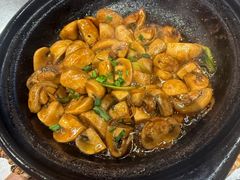 -胡叨叨黄油砂锅焗海鲜(百家湖1912店 )