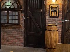 -逃脱反斗城沉浸剧情密室(阳光新业中心店)