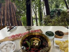-二荆条·城市森林火锅旗舰店