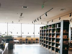 -魔方城市书房(中街益田店)