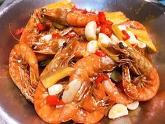 -昱龙大盆牛蛙馆(三兴街总店)