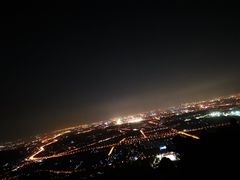 -鬼笑石后山停车场