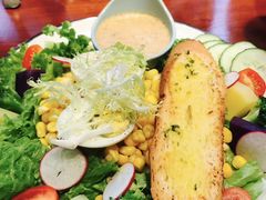 -丽莎沙拉轻食餐厅(国贸店)